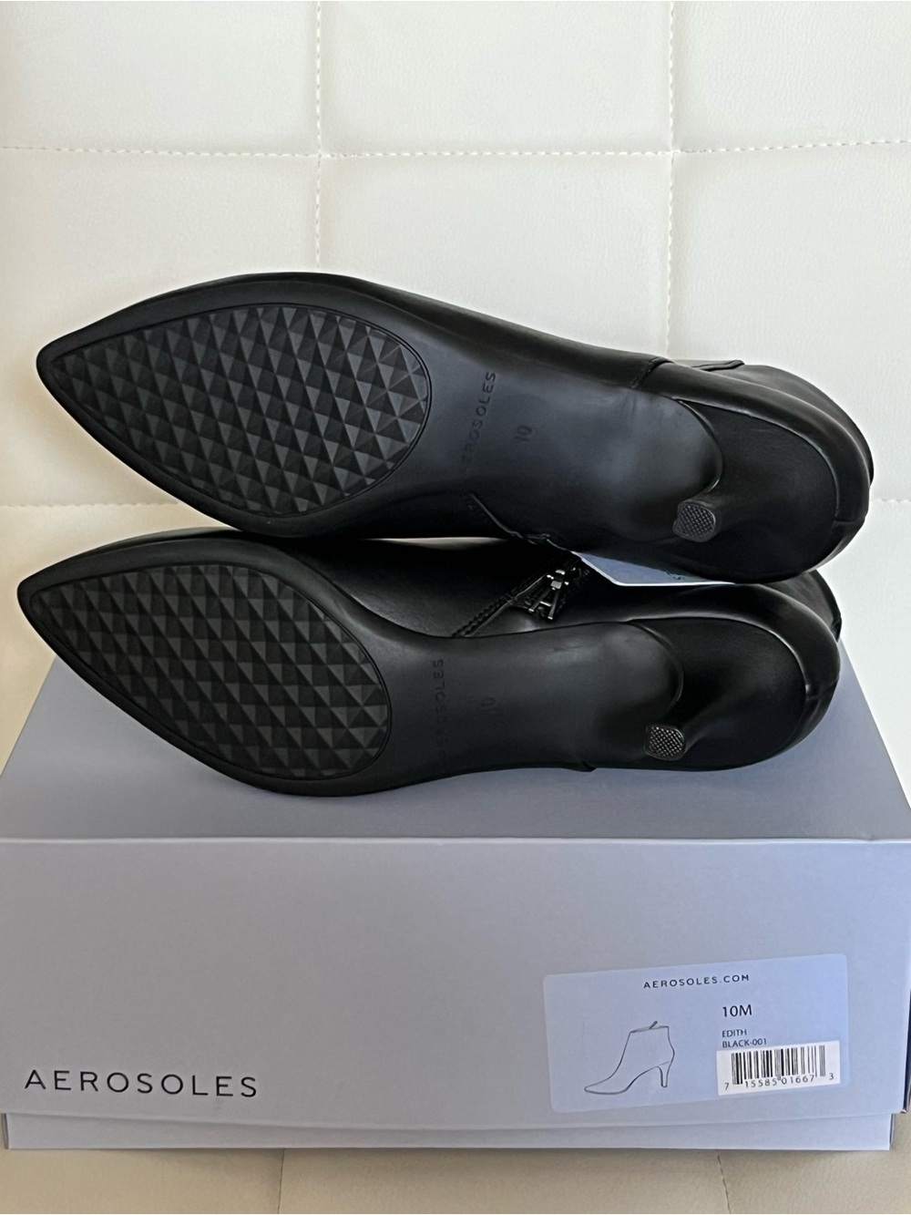 AEROSOLES Black Pointed Kitten Heel Ankle Booties - Picture 5 of 8